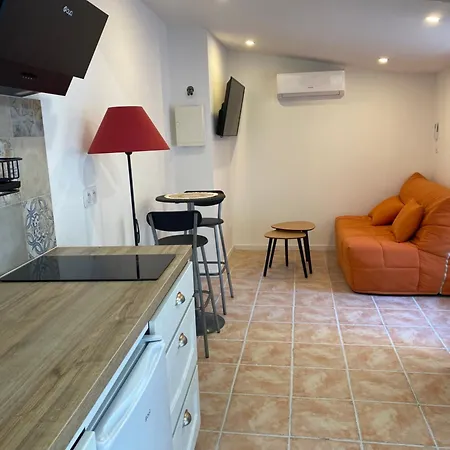 Appartement Au Coeur Du Village Mondragon Buitenkant foto